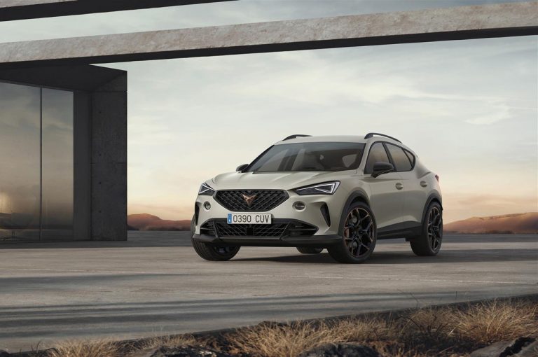 Cupra Formentor VZ5 2021: immagini ufficiali
