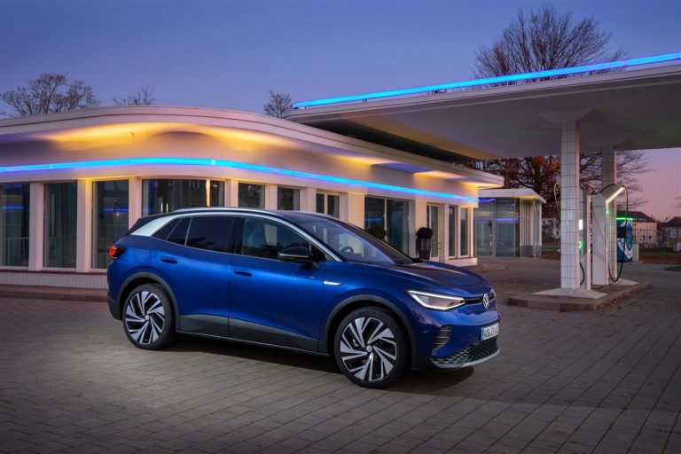 Volkswagen ID.4 2021: nuove immagini ufficiali