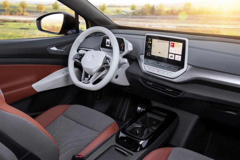 Volkswagen ID.4 2021: nuove immagini ufficiali