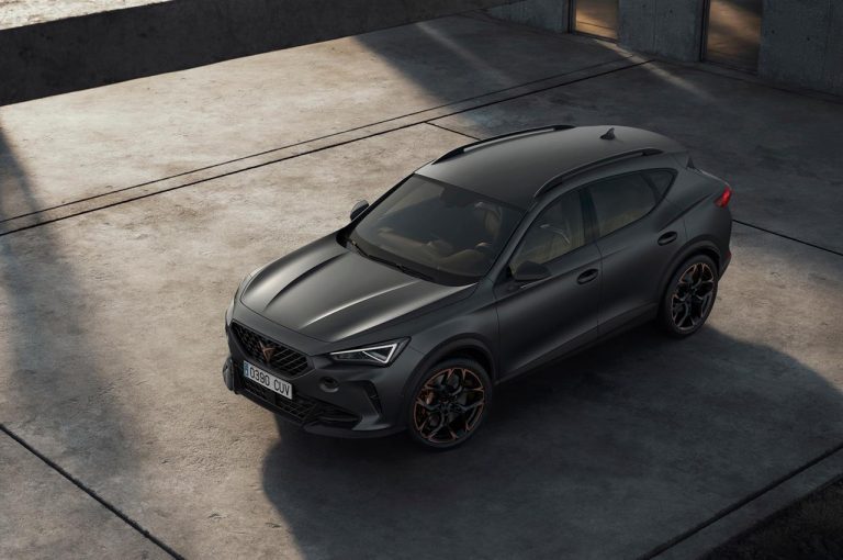 Cupra Formentor VZ5 2021: immagini ufficiali