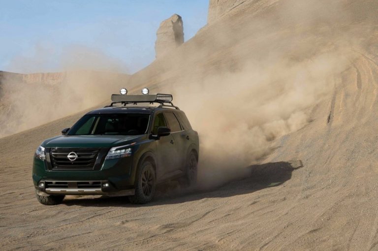Nissan Pathfinder 2021: immagini ufficiali