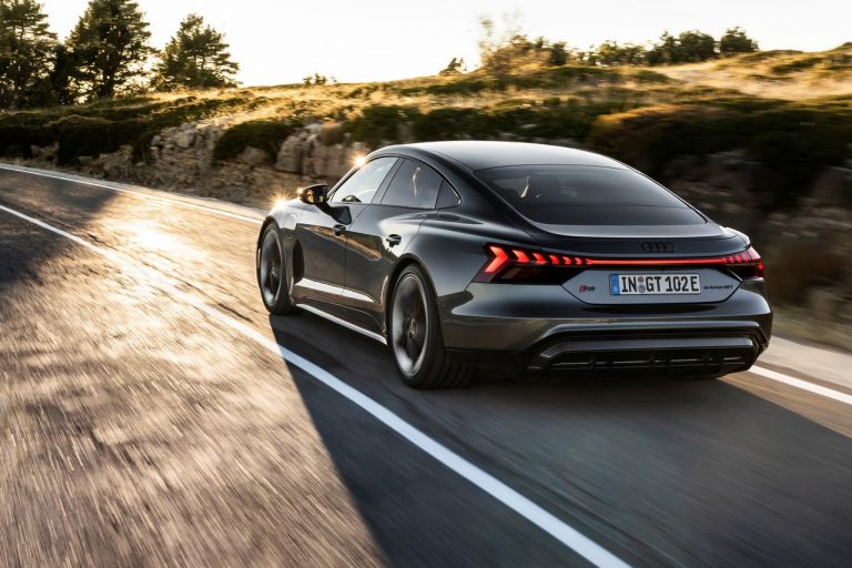 Audi e-tron GT 2021: immagini ufficiali