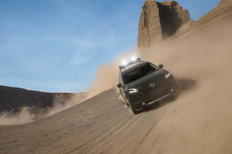 Nissan Pathfinder 2021: immagini ufficiali