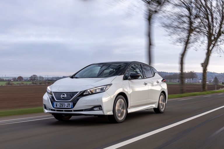Nissan Leaf10 2021: immagini ufficiali