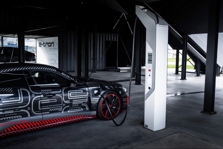 Audi e-tron GT: fasi di sviluppo e produzione