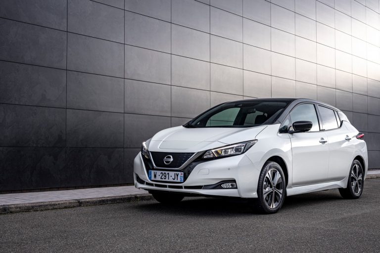 Nissan Leaf10 2021: immagini ufficiali