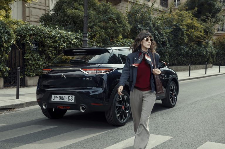 DS 3 Crossback Inès de la Fressange Paris 2021: immagini ufficiali