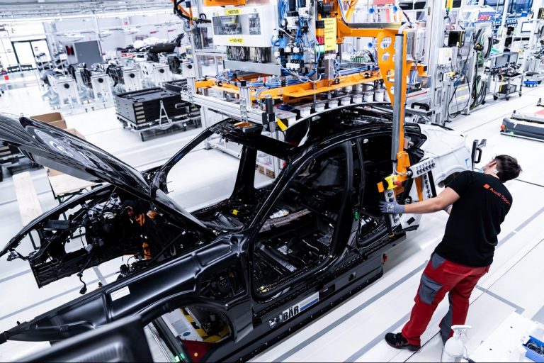 Audi e-tron GT: fasi di sviluppo e produzione