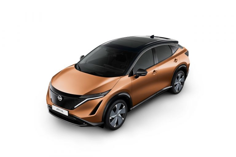 Nissan Ariya, la nuova gamma di tinte carrozzeria: immagini ufficiali