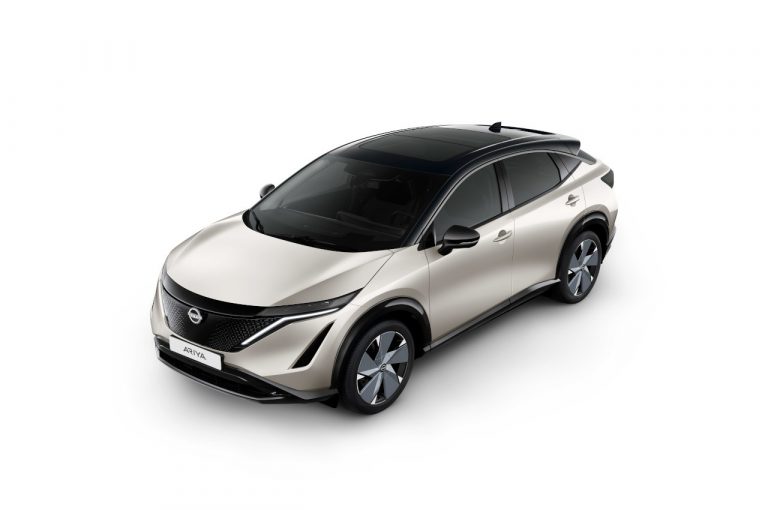 Nissan Ariya, la nuova gamma di tinte carrozzeria: immagini ufficiali