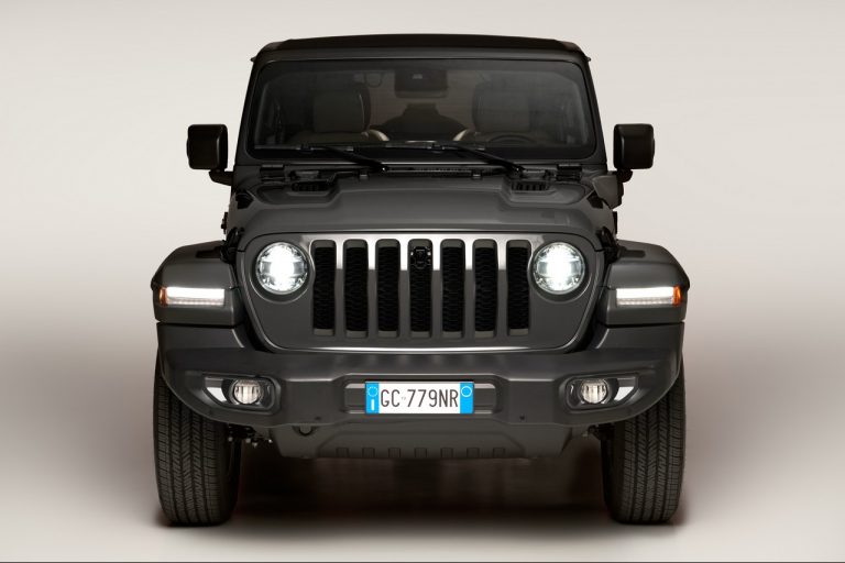 Jeep Wrangler 4xe First Edition e Rubicon 2021: immagini ufficiali