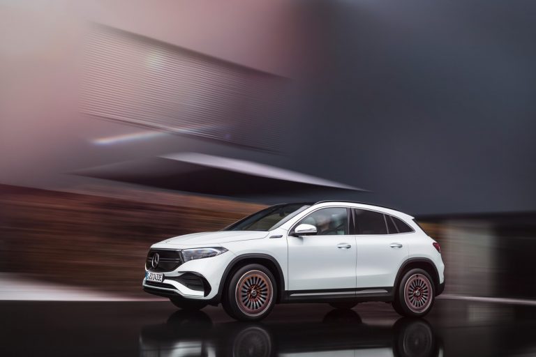 Mercedes EQA 250 2021: nuove immagini ufficiali