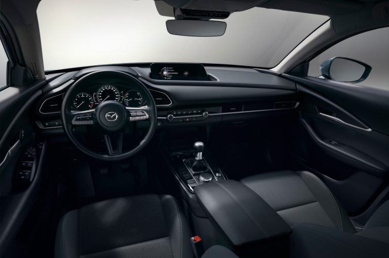 Mazda CX-30 2021: immagini ufficiali