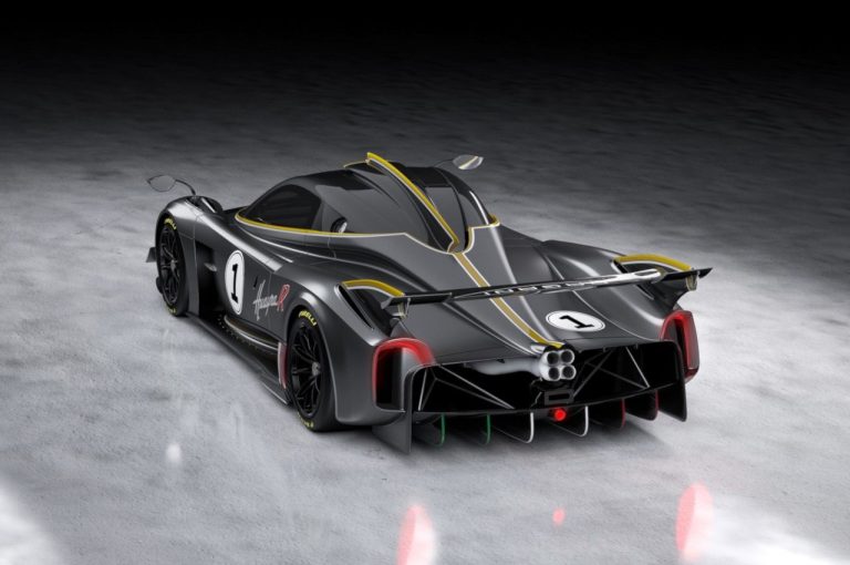 Pagani Huayra R 2021: le immagini ufficiali