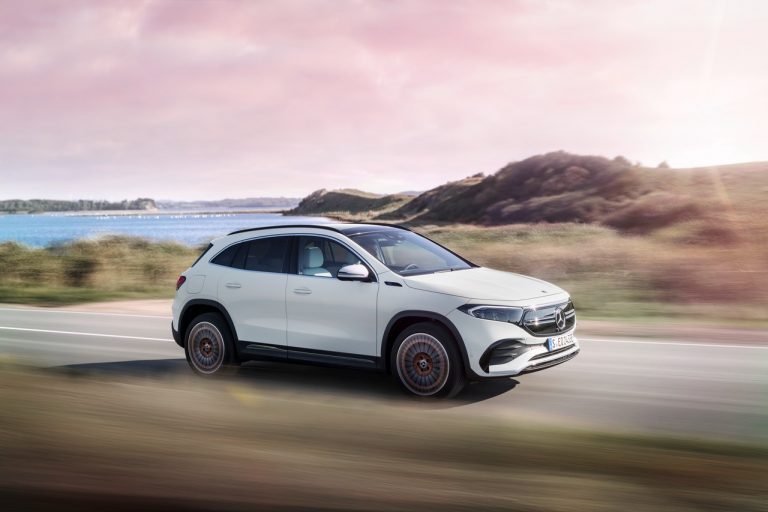 Mercedes EQA 250 2021: nuove immagini ufficiali
