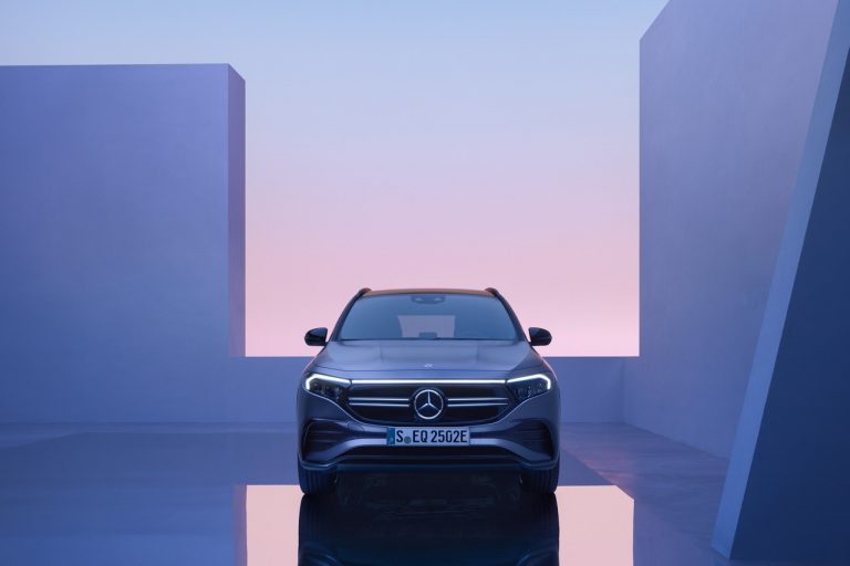 Mercedes EQA 250 2021: nuove immagini ufficiali
