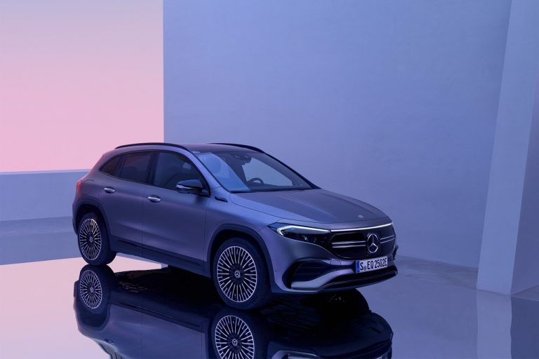 Mercedes EQA 250 2021: nuove immagini ufficiali