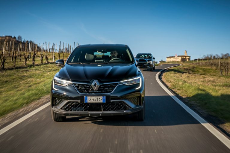 Renault Arkana 2021: immagini ufficiali