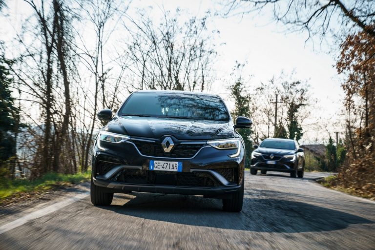 Renault Arkana 2021: immagini ufficiali