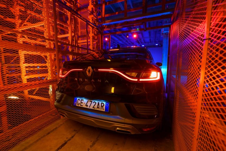 Renault Arkana 2021: immagini ufficiali