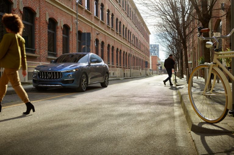 Maserati Levante Hybrid 2021: immagini ufficiali