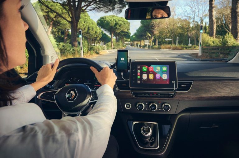 Renault Kangoo 2021: le immagini ufficiali