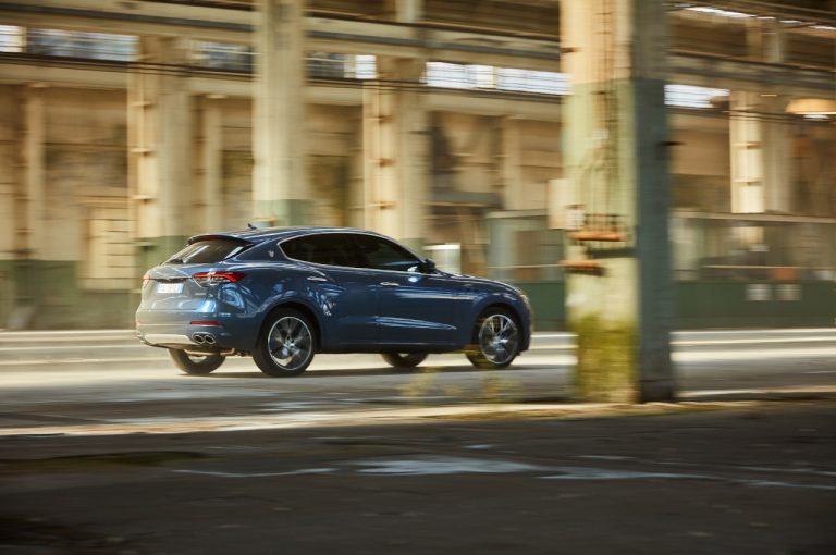 Maserati Levante Hybrid 2021: immagini ufficiali