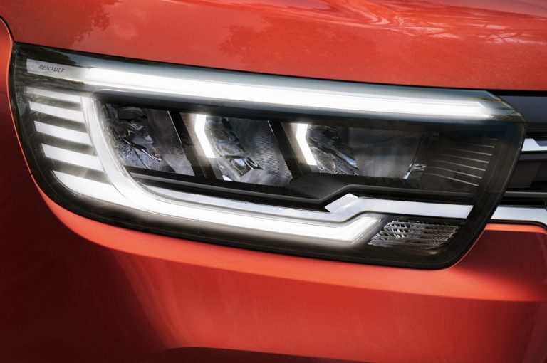 Renault Kangoo 2021: le immagini ufficiali
