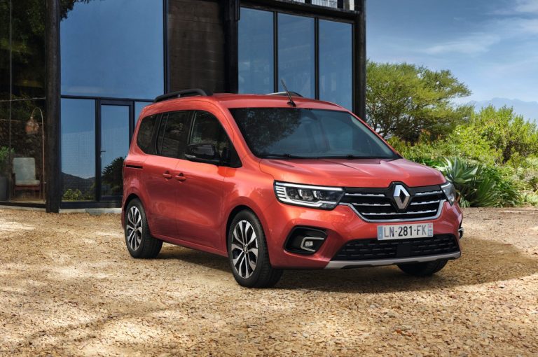 Renault Kangoo 2021: le immagini ufficiali