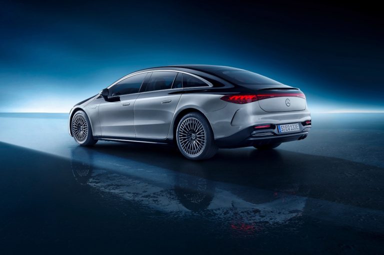 Mercedes EQS 2021: immagini ufficiali