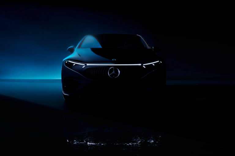 Mercedes EQS 2021: immagini ufficiali