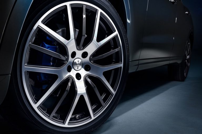 Maserati Levante Hybrid 2021: immagini ufficiali