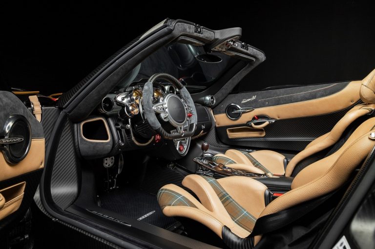 Pagani Huayra BC Roadster Supernova 2021