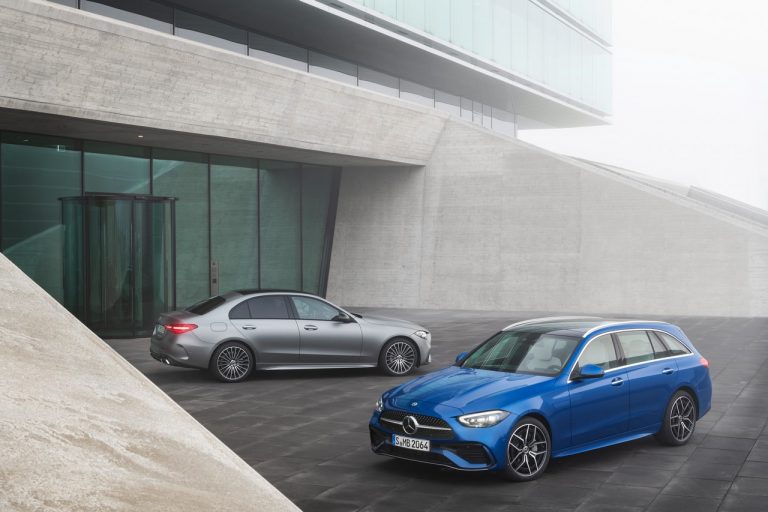 Mercedes Classe C berlina e Station Wagon 2021: le immagini ufficiali