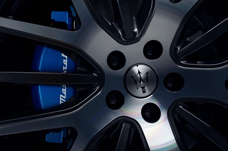 Maserati Levante Hybrid 2021: immagini ufficiali