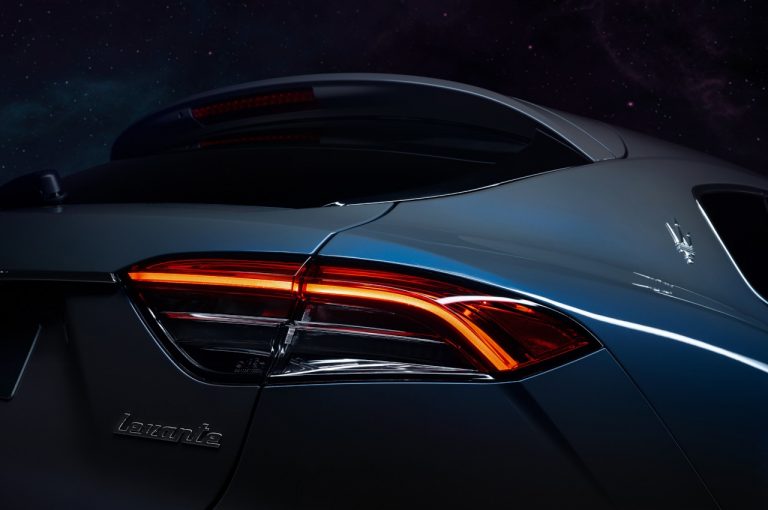 Maserati Levante Hybrid 2021: immagini ufficiali