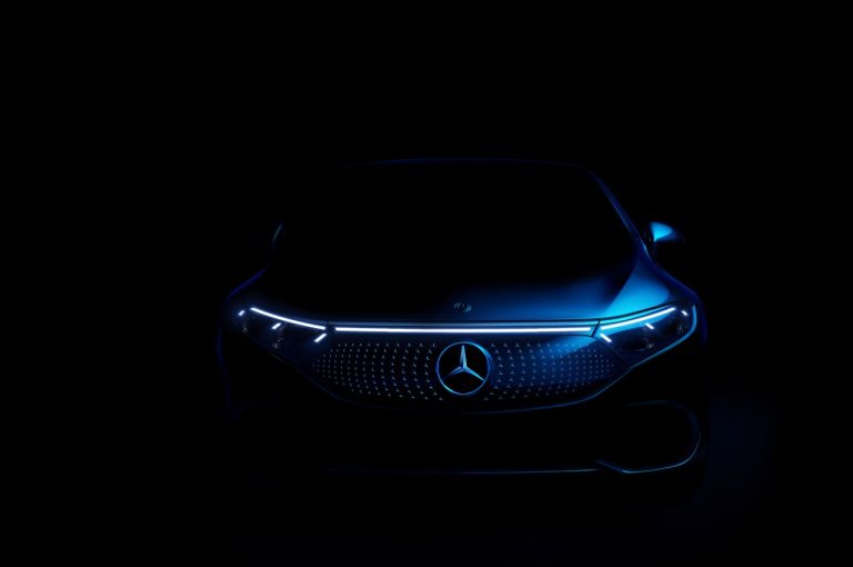 Mercedes EQS 2021: immagini ufficiali