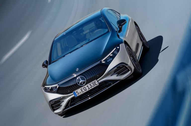 Mercedes EQS 2021: immagini ufficiali