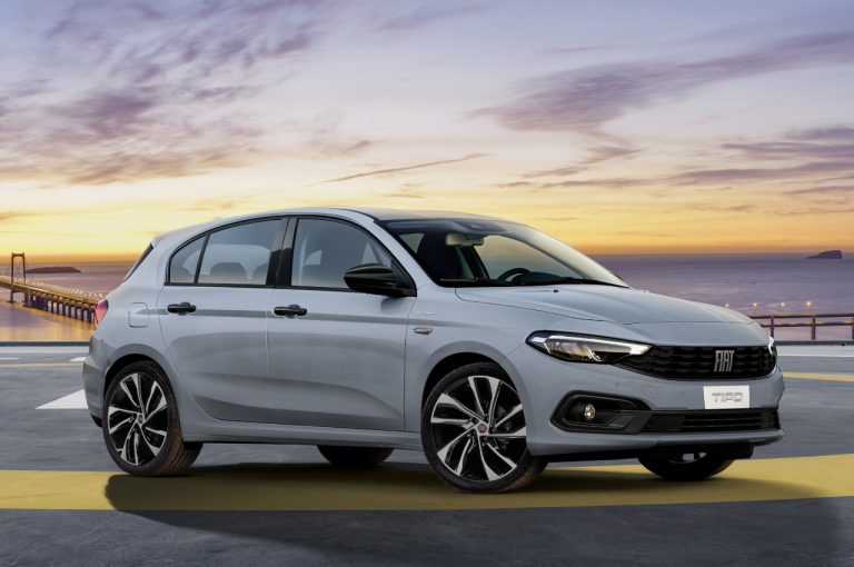 Fiat Tipo City Sport 2021: immagini ufficiali