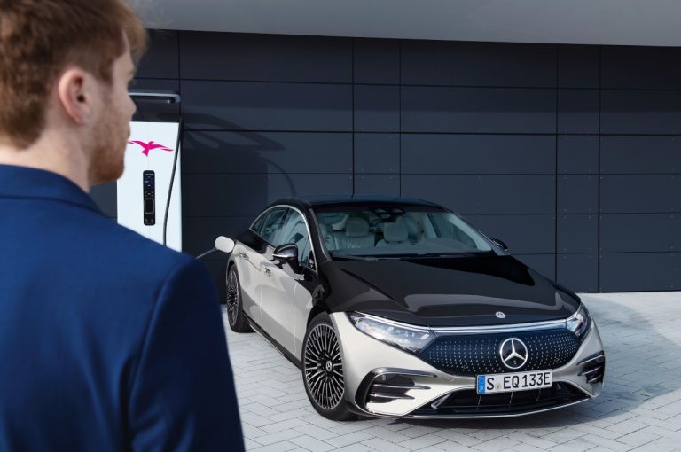 Mercedes EQS 2021: immagini ufficiali