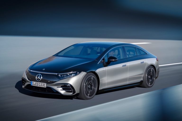 Mercedes EQS 2021: immagini ufficiali