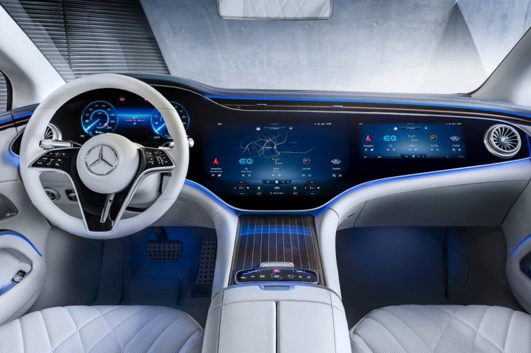 Mercedes EQS 2021: immagini ufficiali