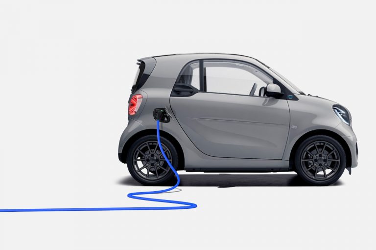Smart forTwo e forFour Racingrey 2021: immagini ufficiali