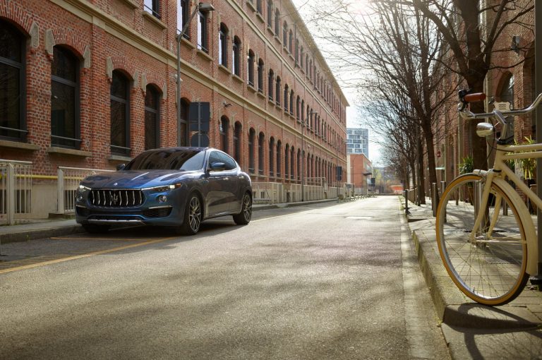 Maserati Levante Hybrid 2021: immagini ufficiali