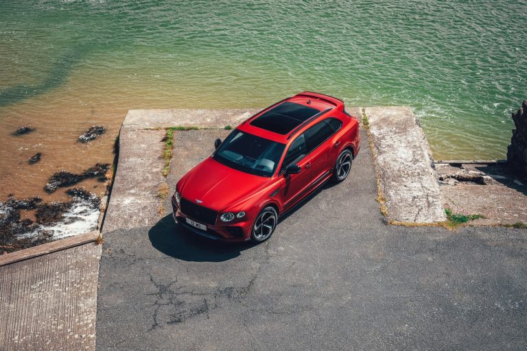 Bentley Bentayga S 2021: immagini ufficiali