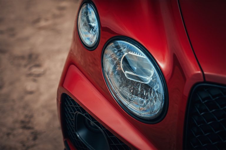 Bentley Bentayga S 2021: immagini ufficiali