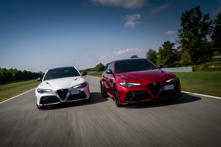 Alfa Romeo Giulia GTA e GTAm 2021: immagini ufficiali