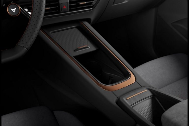 Cupra Born 2021: immagini ufficiali