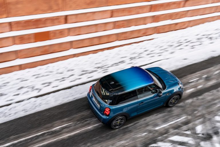 Mini Cooper SE Electric Collection 2021: immagini ufficiali