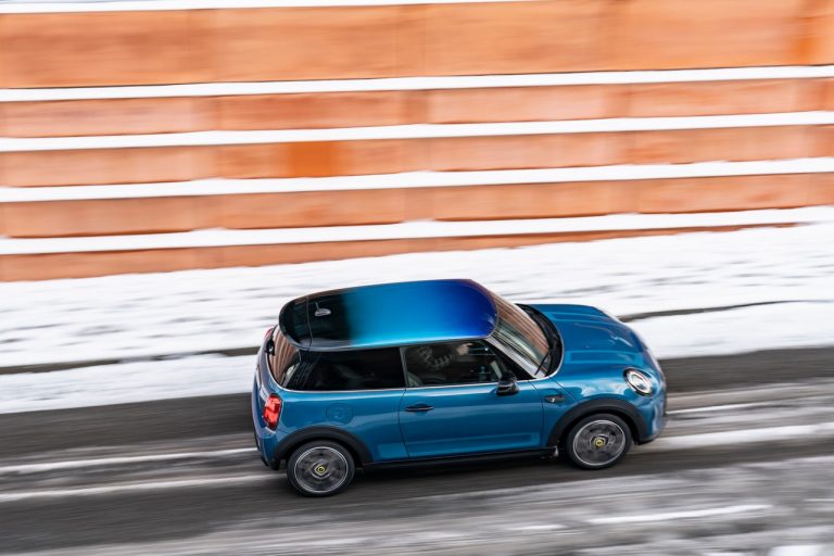 Mini Cooper SE Electric Collection 2021: immagini ufficiali